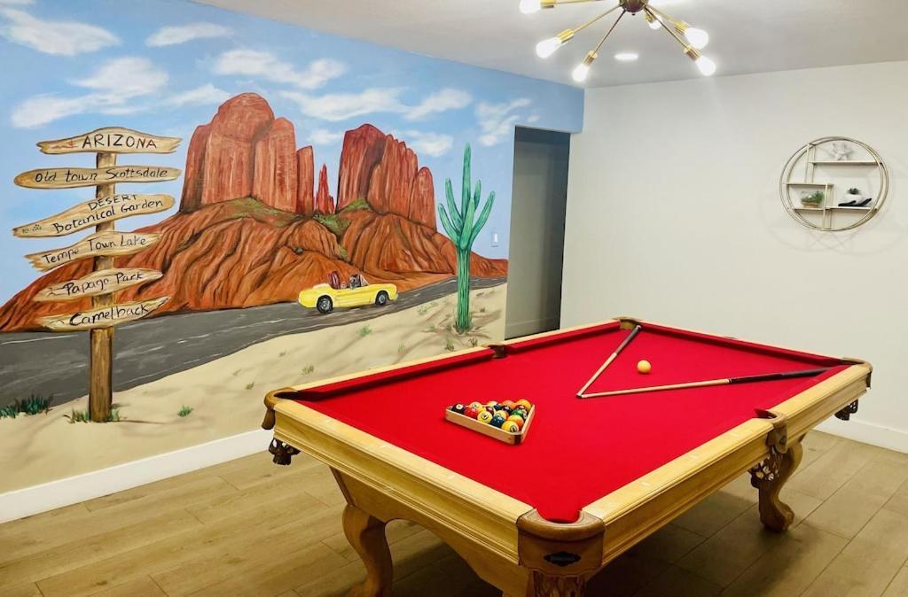 Casa de férias Charming Zen With Heated Pool, Pool Table, Arcade And Mini Golf. Scottsdale
